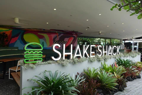 SIGNATURE - QUINCY #Shake Shack